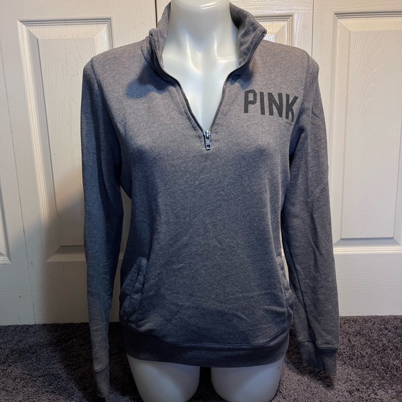 Victoria Secret PINK Pullover - Picture 1 of 6